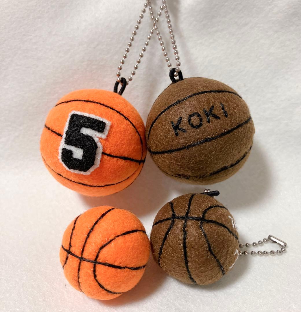 専用　ボールキーホルダー