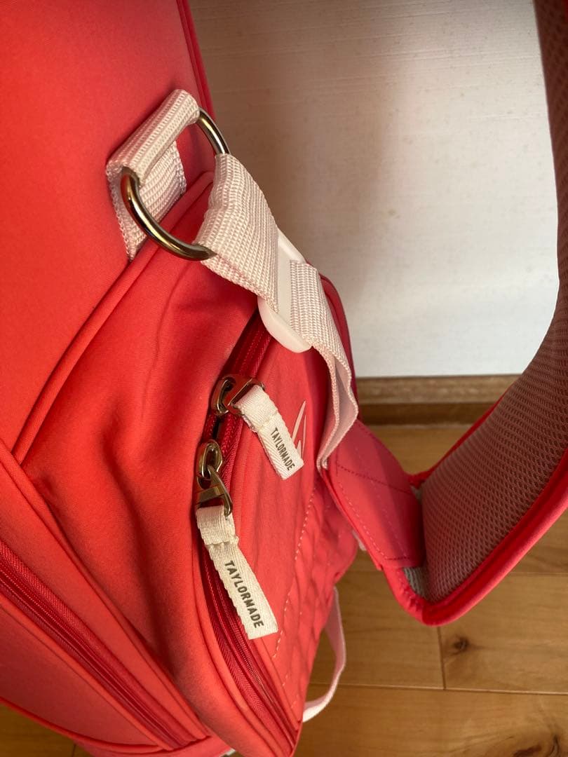 TaylorMade　キャディバッグ　ゴルフバック　8.5インチ　ピンク