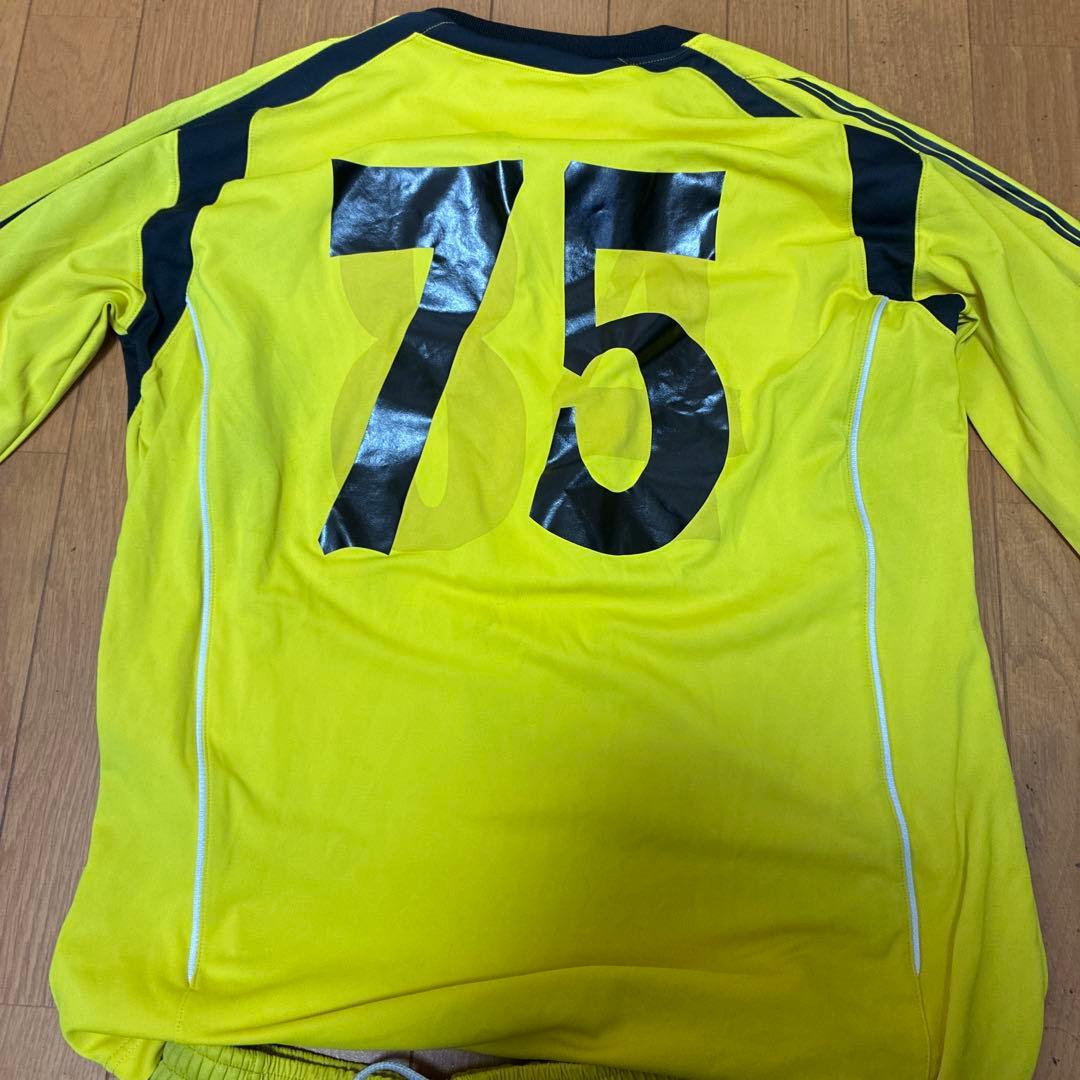 Mizuno サッカーウェアセット 75番 イエロー