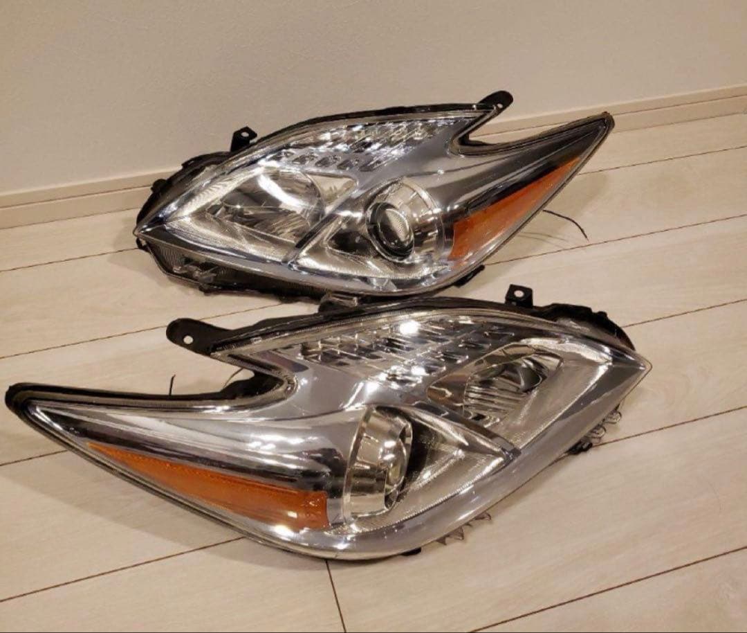 30プリウス 前期 US仕様 ヘッドライト イーグルアイ製 左右セット