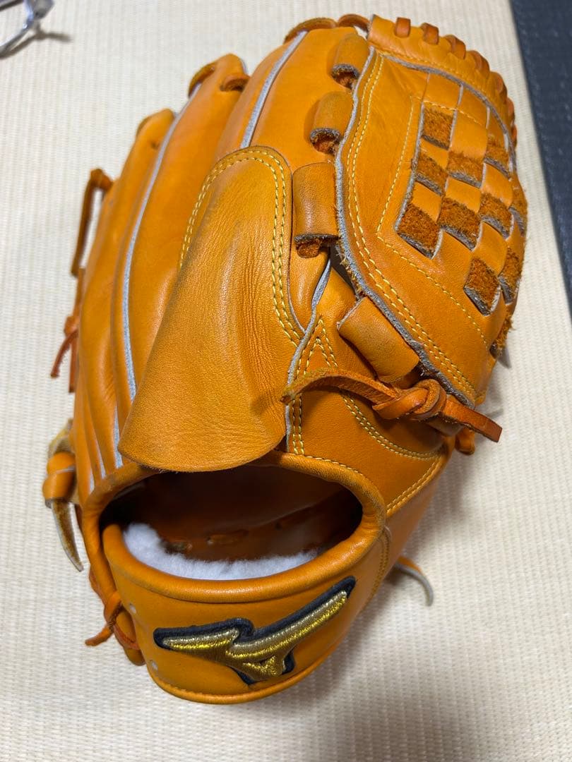 Mizuno Pro 軟式グローブ 投手用オレンジ