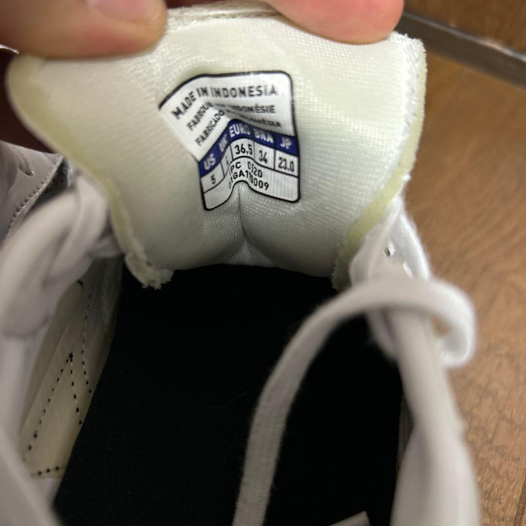 Mizuno フットサルシューズ23センチ