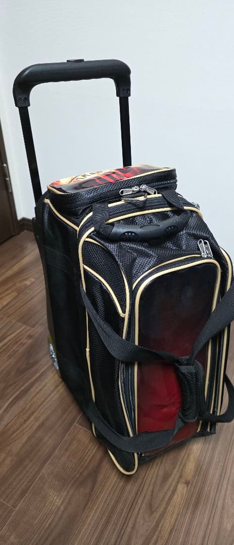 DV8 ボウリング用バッグ 2個用