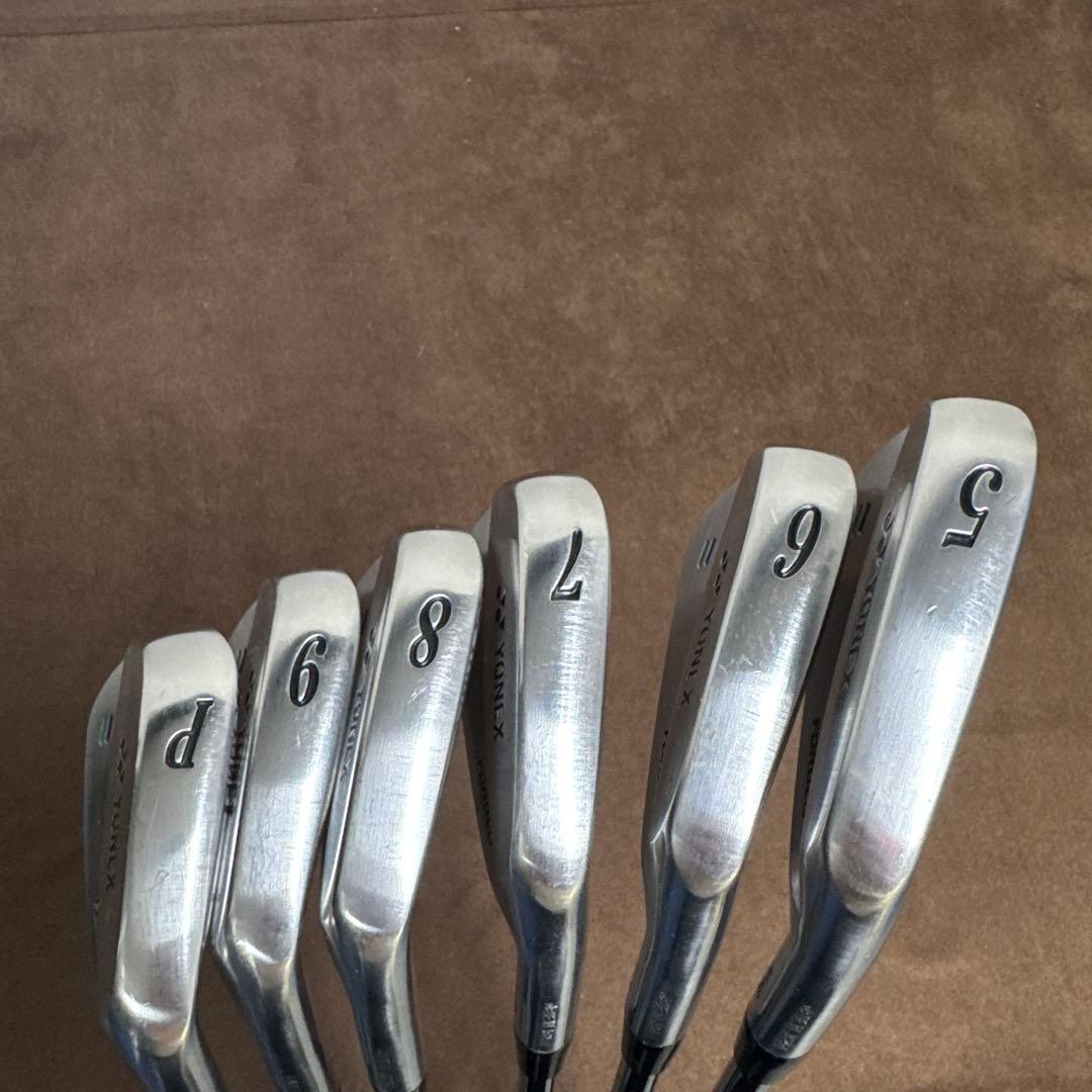 ヨネックス　マッスルN1-MB 5〜pw モーダス105〔S〕美品♪