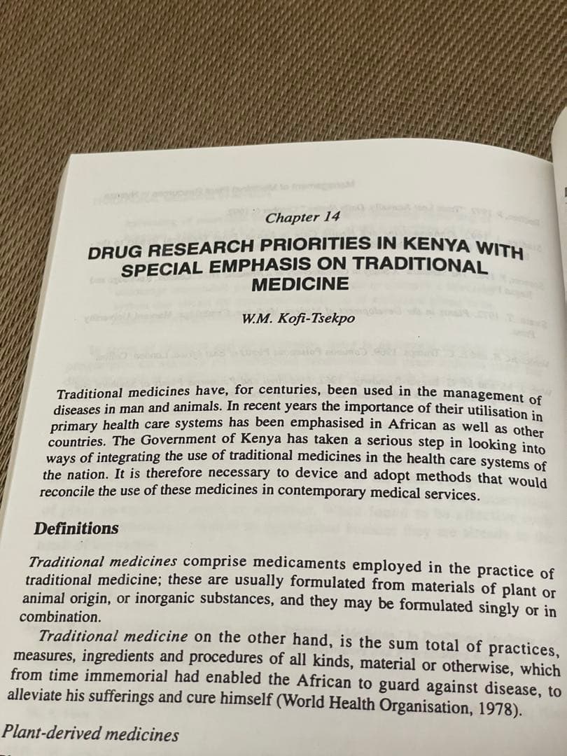 洋書 Traditional Medicine in Africa