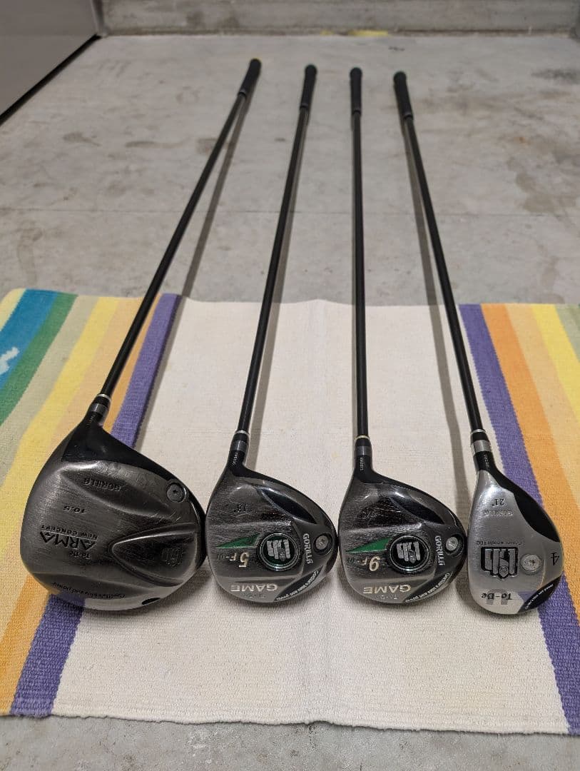 GORILLA MOMENTUM等中古ゴルフクラブセット 新品キャディバッグ付き
