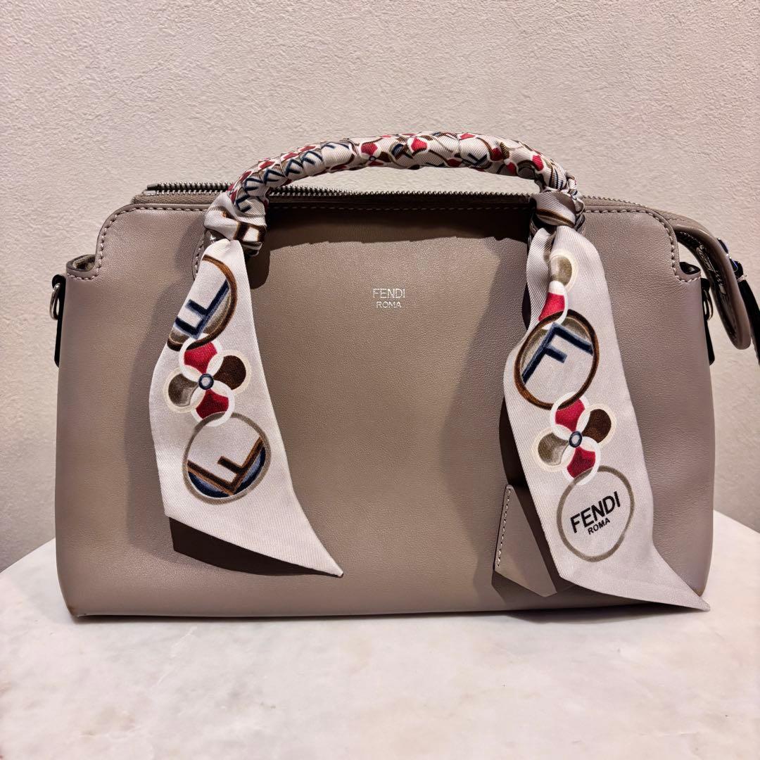 FENDI ラッピー スカーフ