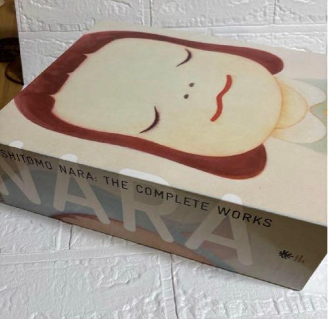 奈良美智 全作品集 THE COMPLETE WORKS 1984-2010