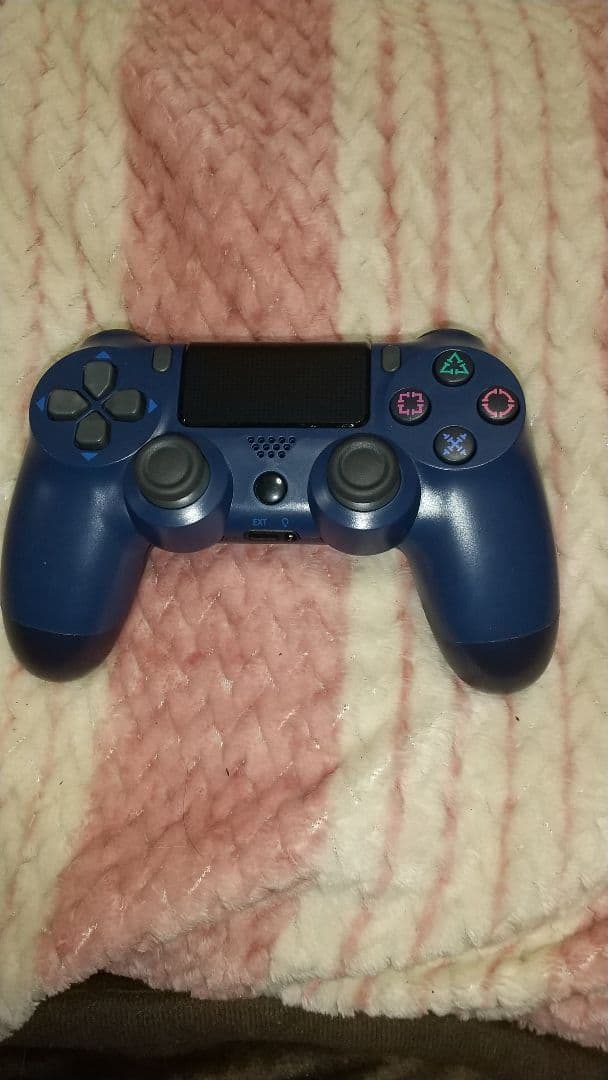 PS4  DOUBLESHOCK   新品未使用