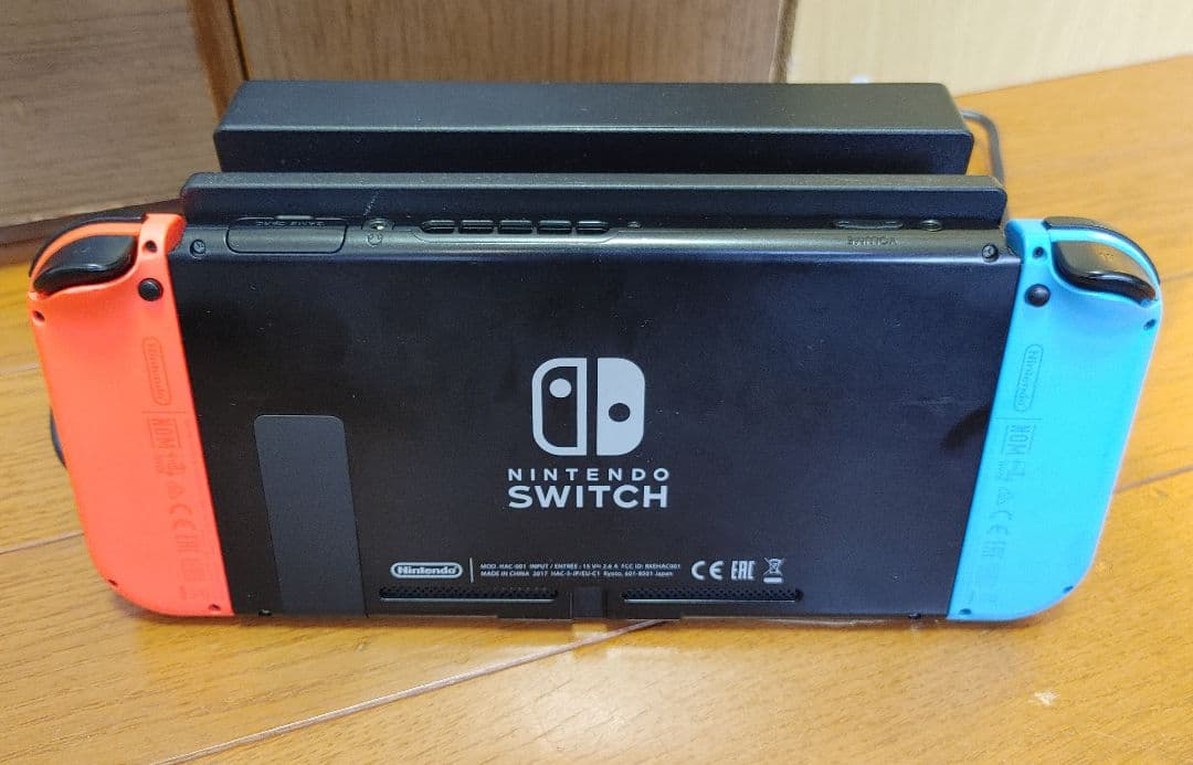 ニンテンドースイッチNintendoSwitch本体ネオンブルー/ネオンレッド