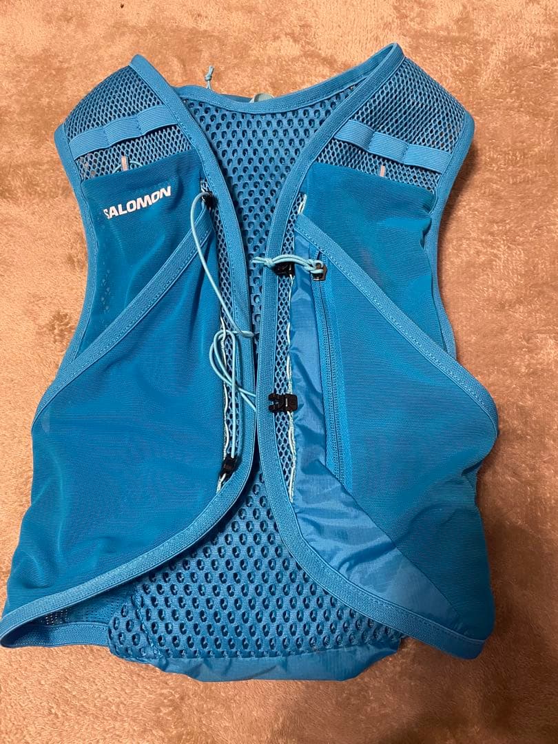 SALOMON ACTIVE SKIN 8 バックパック
