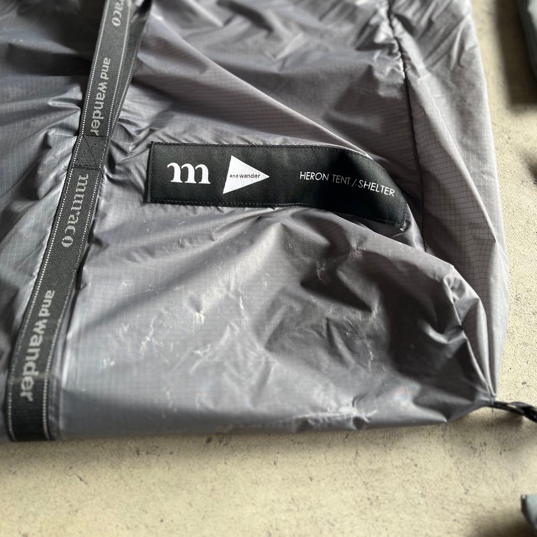 アンドワンダー ムラコ　テント　HERON 2POLE TENT グレー
