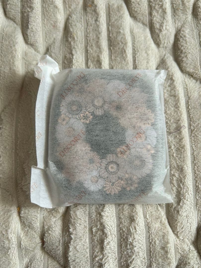 【新品未使用】DECORTE クリスマスコフレ アイシャドウ