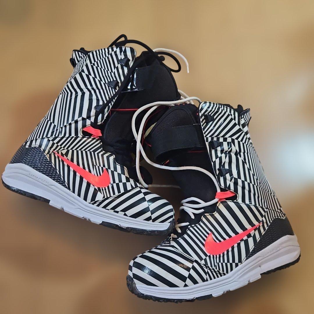 Nike SB 激レア　スノーボードブーツ 26cm　US8　大幅値下げ