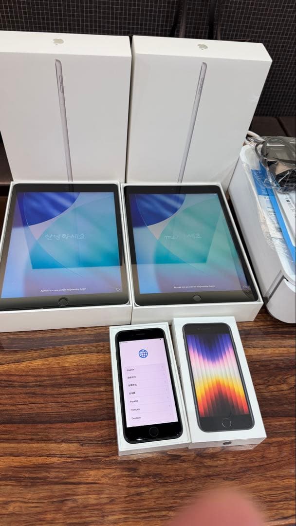 極美品 レジスタPOP10 IPAD2台iphone se1台 AirPAY付き