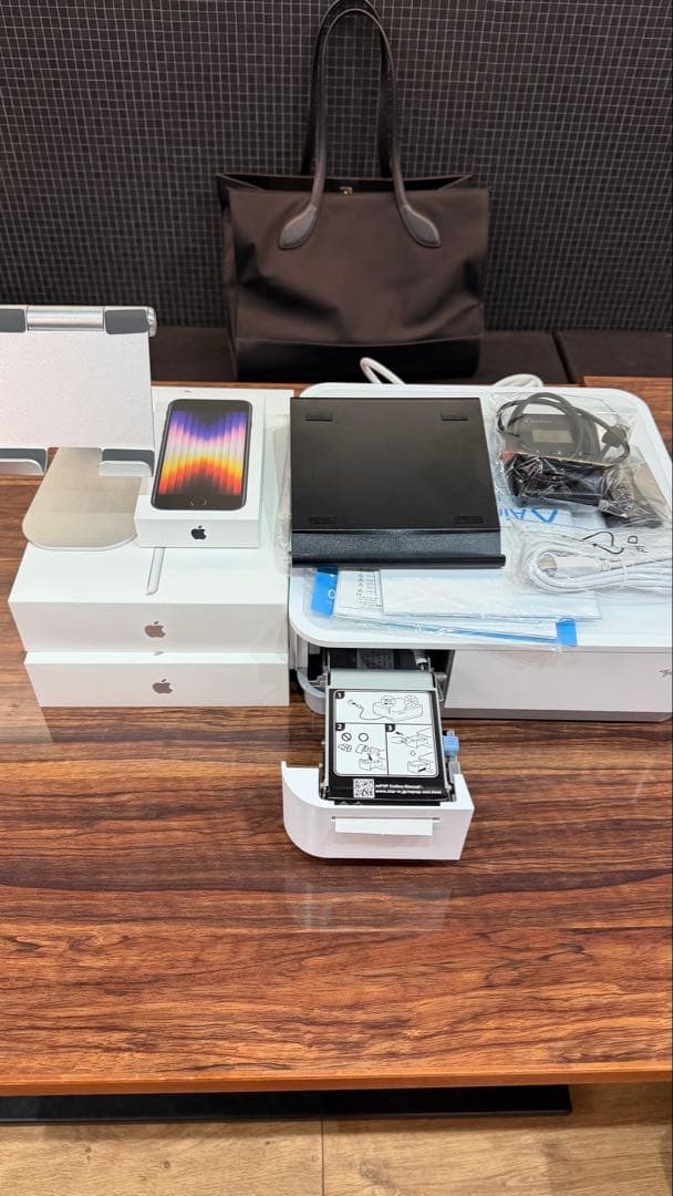 極美品 レジスタPOP10 IPAD2台iphone se1台 AirPAY付き