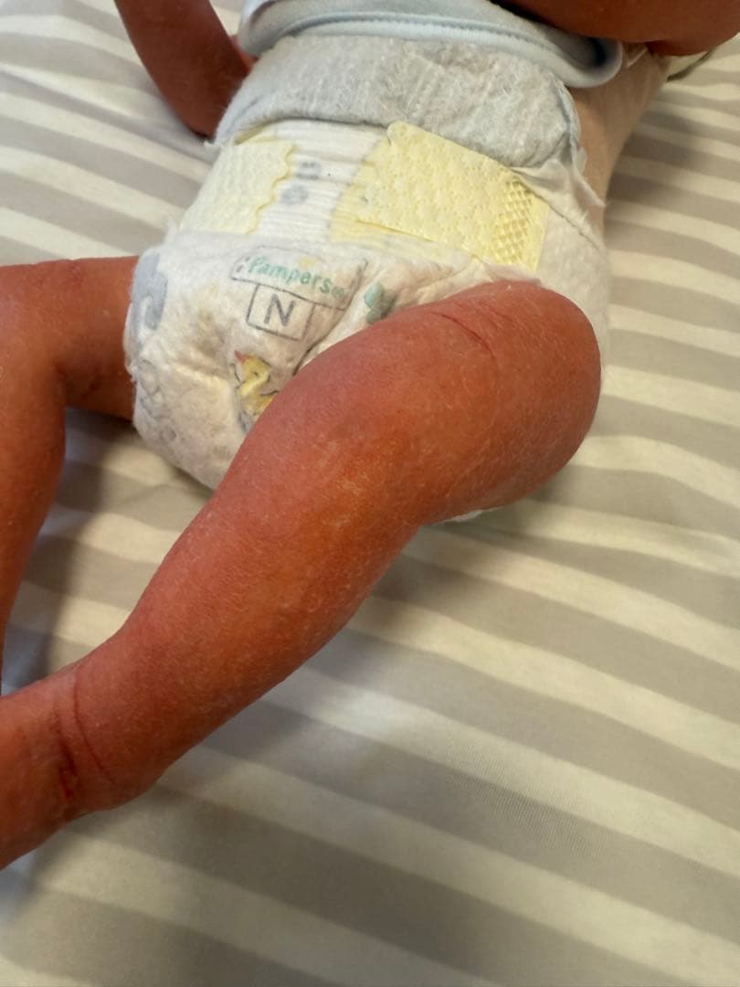 リボーンドール　カサカサベビー