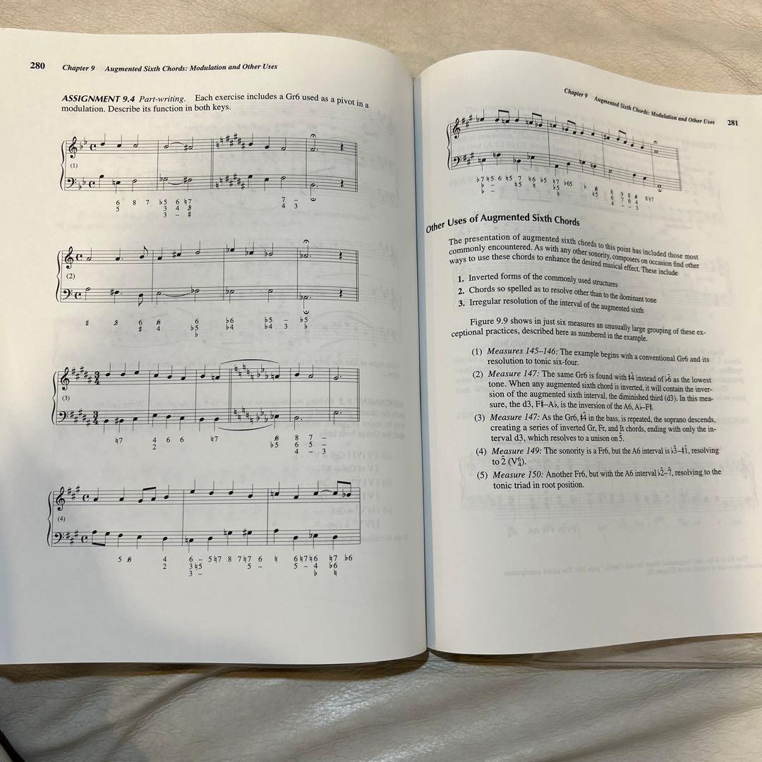 アート・デザイン・音楽 Robert W. Ottman Advanced Harmony: (5th