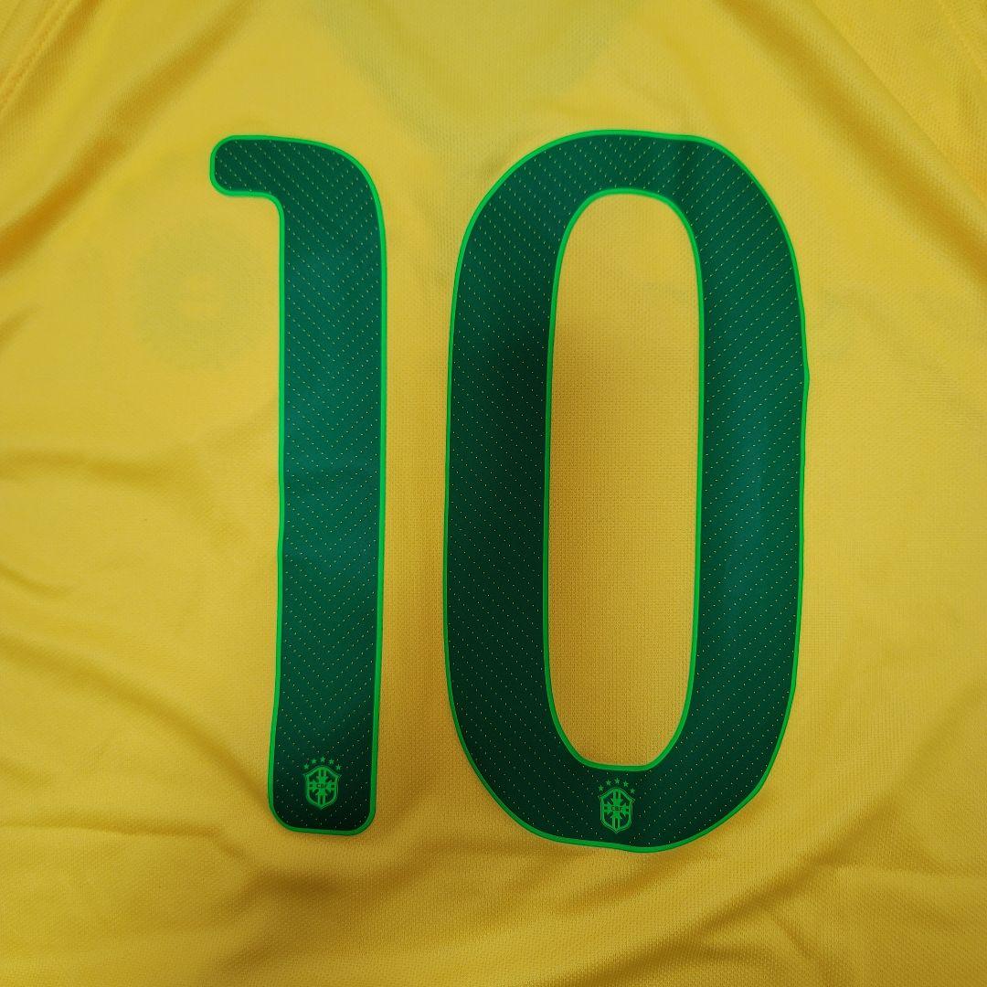 【未使用タグ付】NIKE ブラジル代表 ユニフォーム 10番 Lサイズ ナイキ