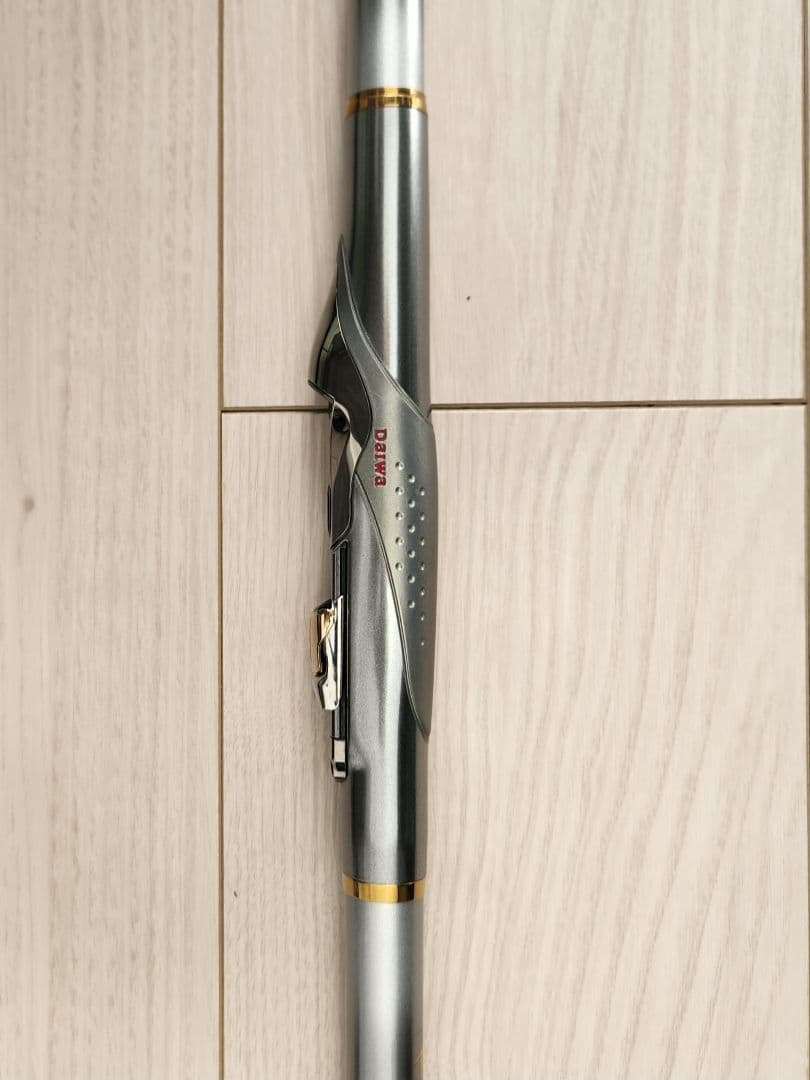 【最終出品 2/24まで】【美品】ダイワ トーナメントマスタードライ 52 競技