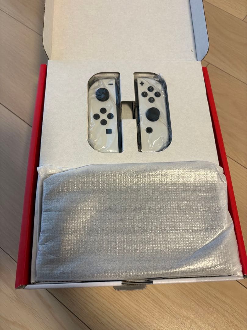 Nintendo Switch 有機ELモデル ホワイト オプション品セット付き