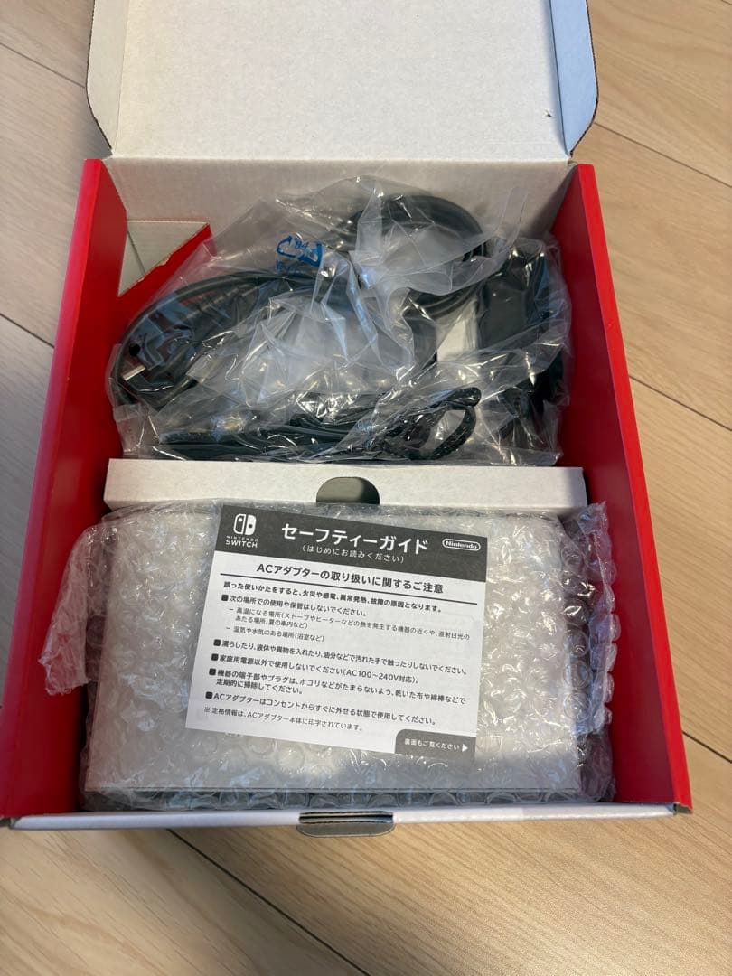 Nintendo Switch 有機ELモデル ホワイト オプション品セット付き