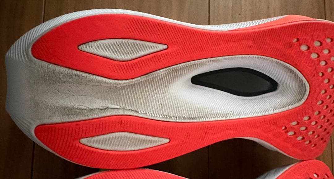 スパイク・シューズ asics MAGIC SPEED 4