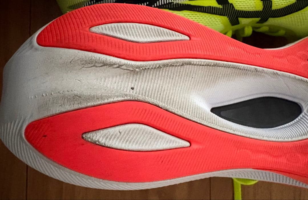 スパイク・シューズ asics MAGIC SPEED 4