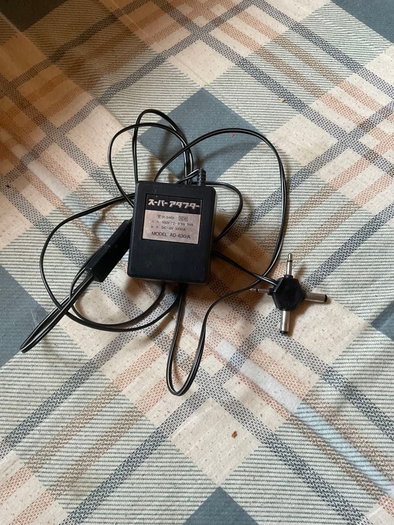 FL・MOBILE・SUIT・GUNDAM。DC6V。バンダイ。【アダプター付】