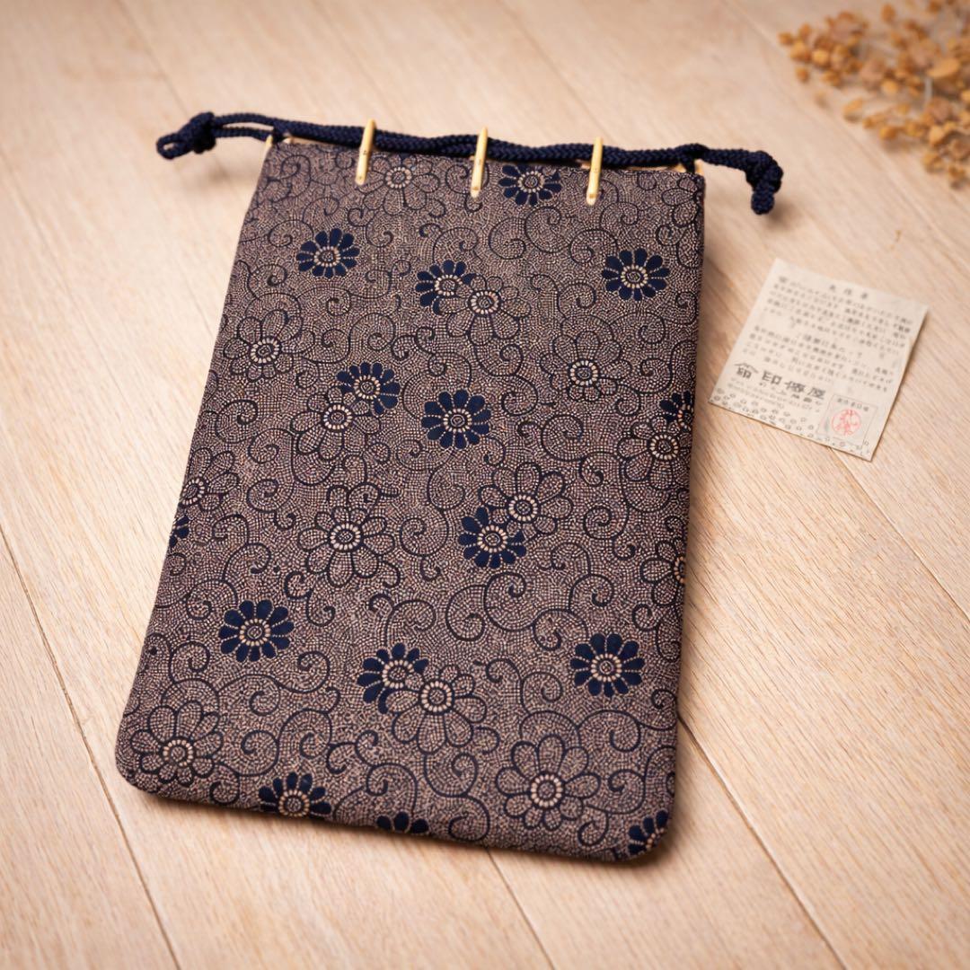 美品 印傳屋 巾着袋 和装バッグ 鹿革 和柄 伝統工芸 内ポケット付き
