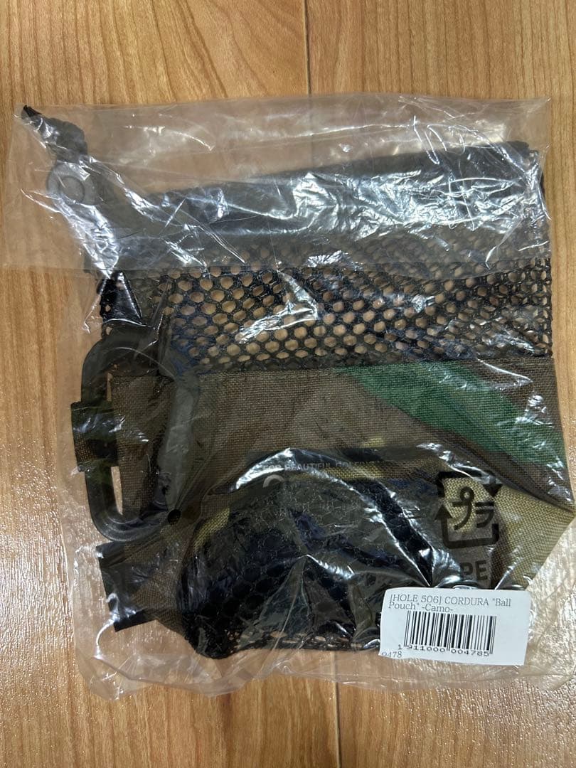 ゴルフィッカーズ　ボールポーチ　カモ