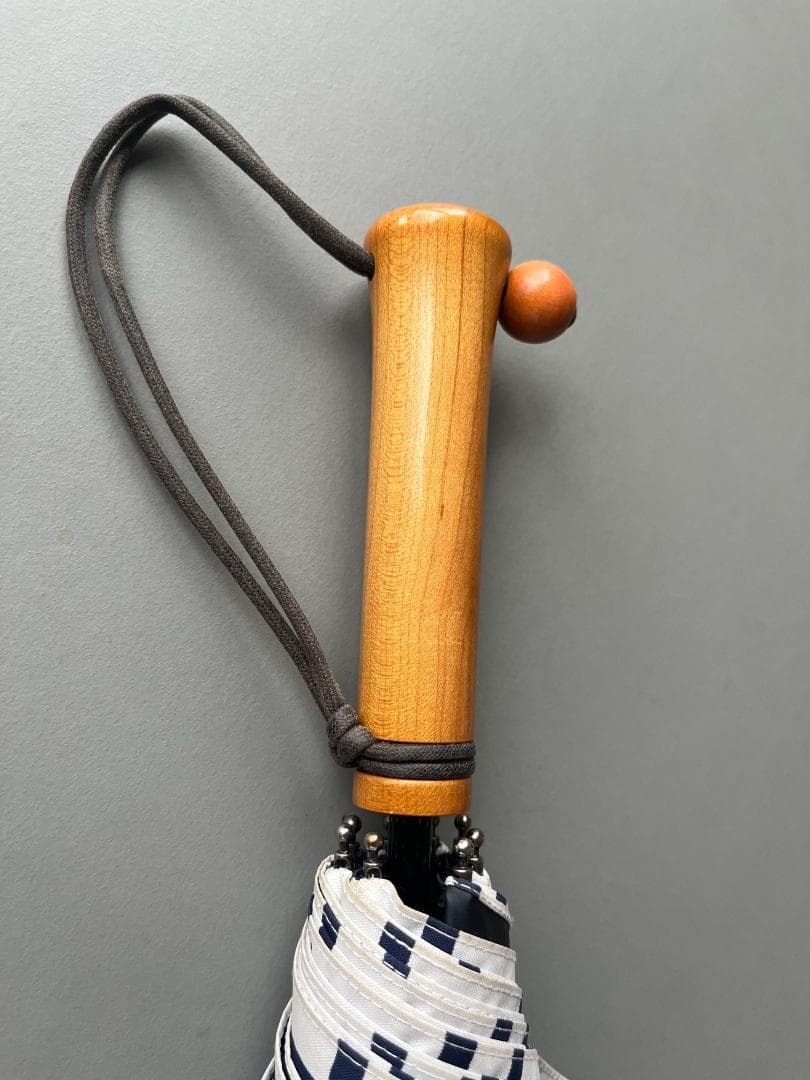 【50%OFF】人気サンバリア100 長傘 Sサイズ / 格子