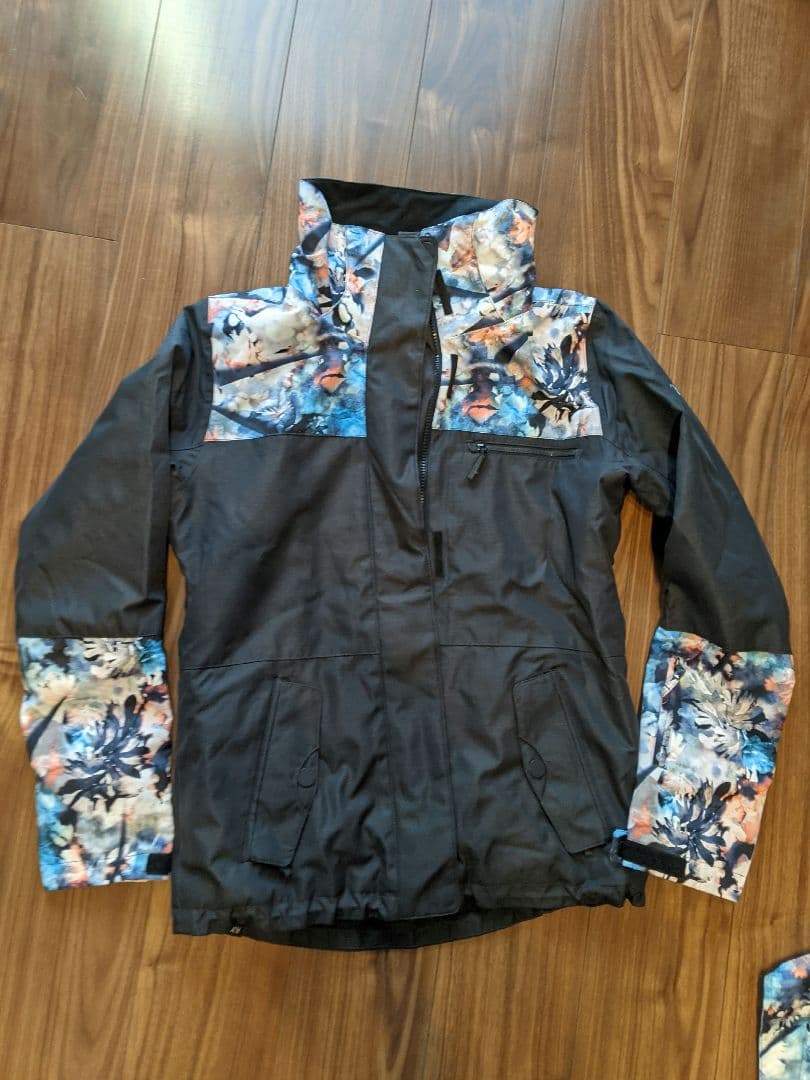 ROXY ロキシー ウェア上下セット(スノーボードウェア、スキーウェア)