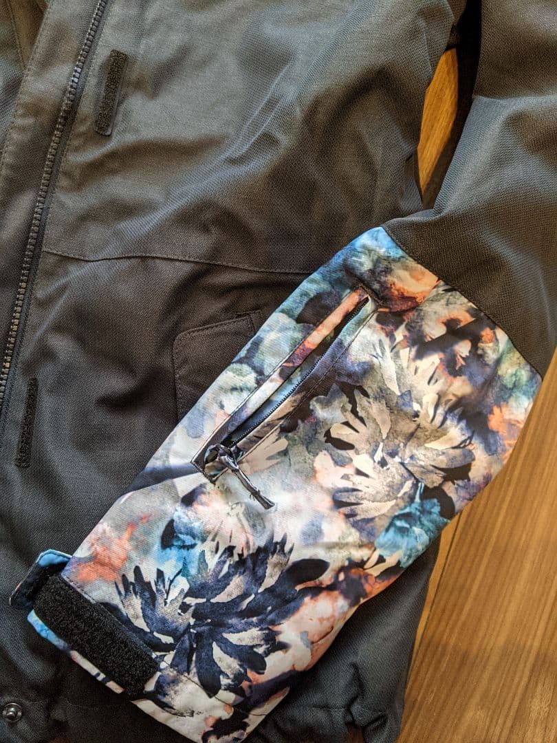 ROXY ロキシー ウェア上下セット(スノーボードウェア、スキーウェア)