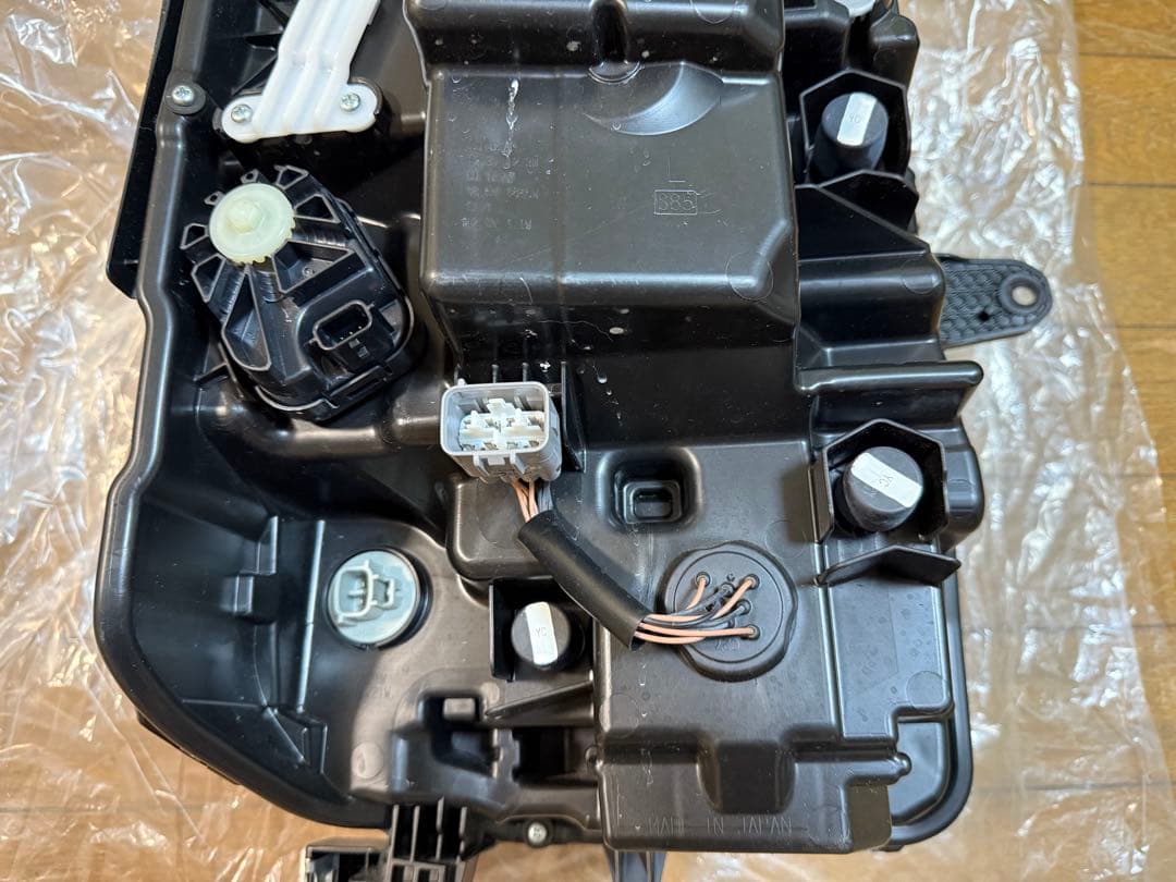 17系エブリイワゴン　6型〜用　純正LEDヘッドライト