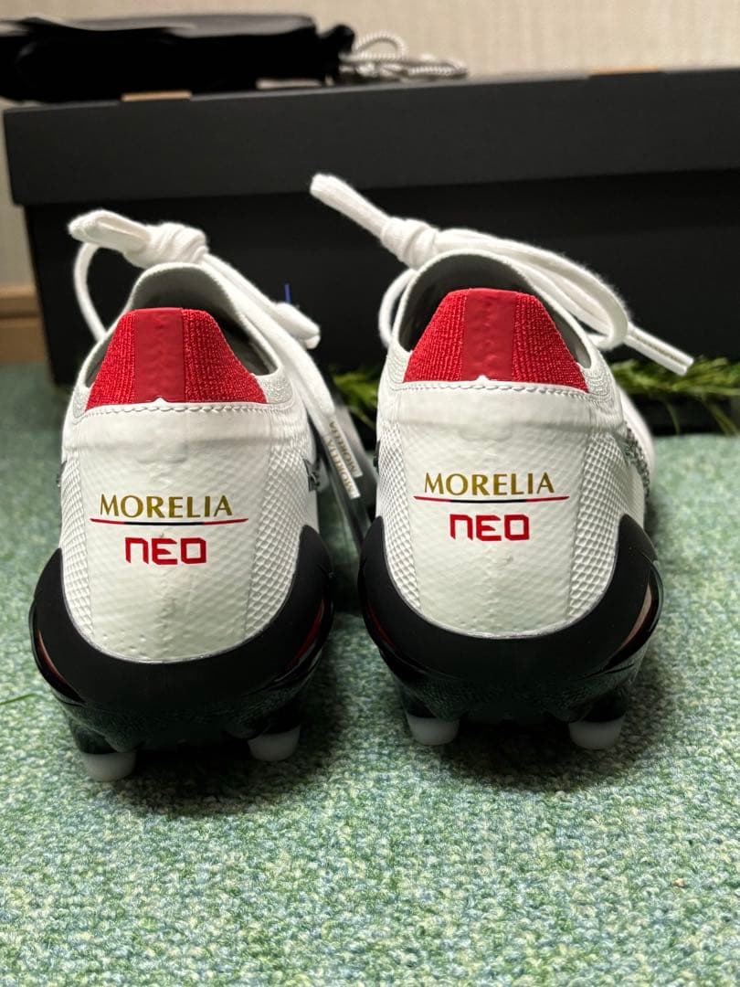 新品未使用 ミズノ モレリア ネオ４ β JAPAN P1GA2340