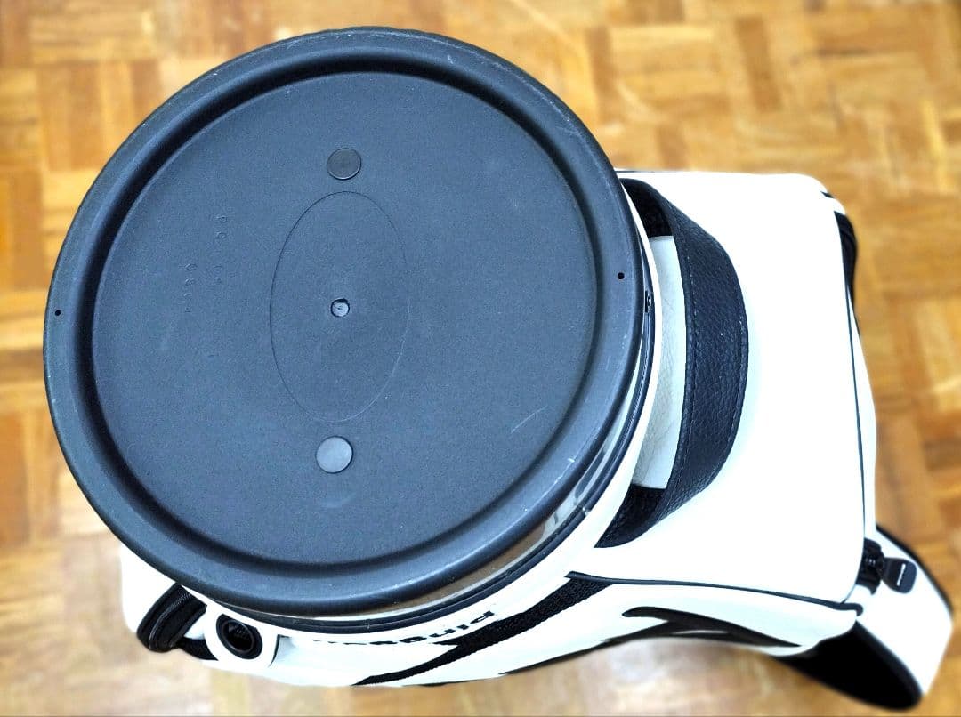 レア、PING キャディバッグ ホワイト/ブラック 自宅保管品、未使用