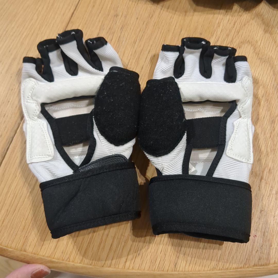 LAVA ラバ 暗闇キックボクシング　グローブ（S）シューズ（M）