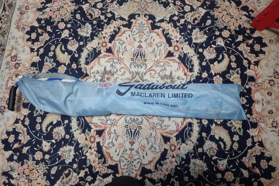 Gadabout アウトドアチェア 青と白ストライプ