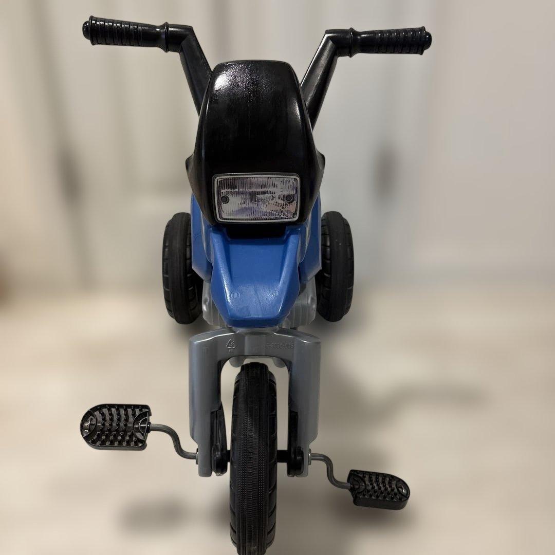 三輪車 廃盤品　生産終了品　レア　室内　レトロ