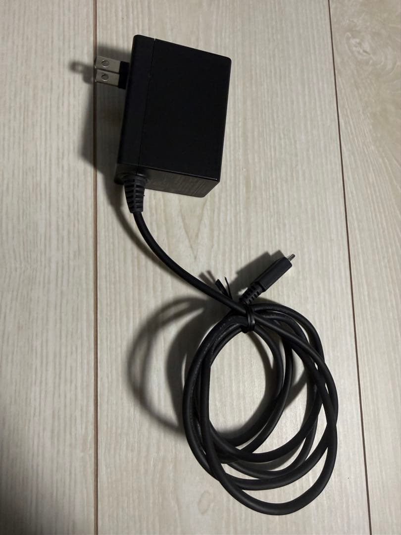 Nintendo Switch 本体 ブラック ジョイコン付き