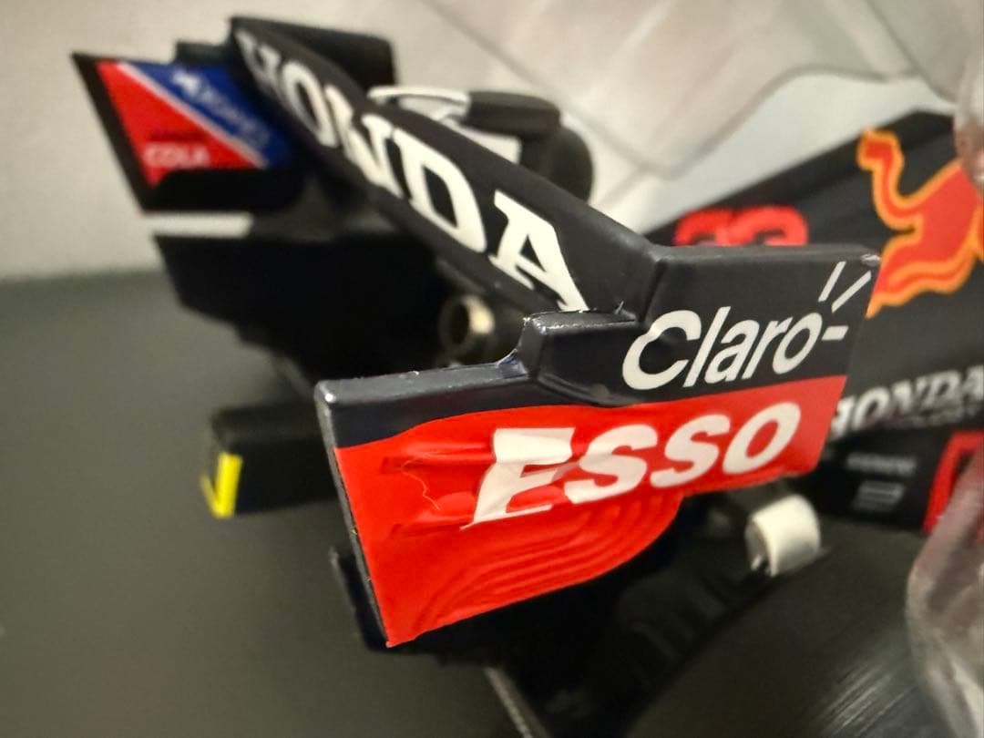 ミニカー Spark 1/18 Red Bull Racing Honda RB16B