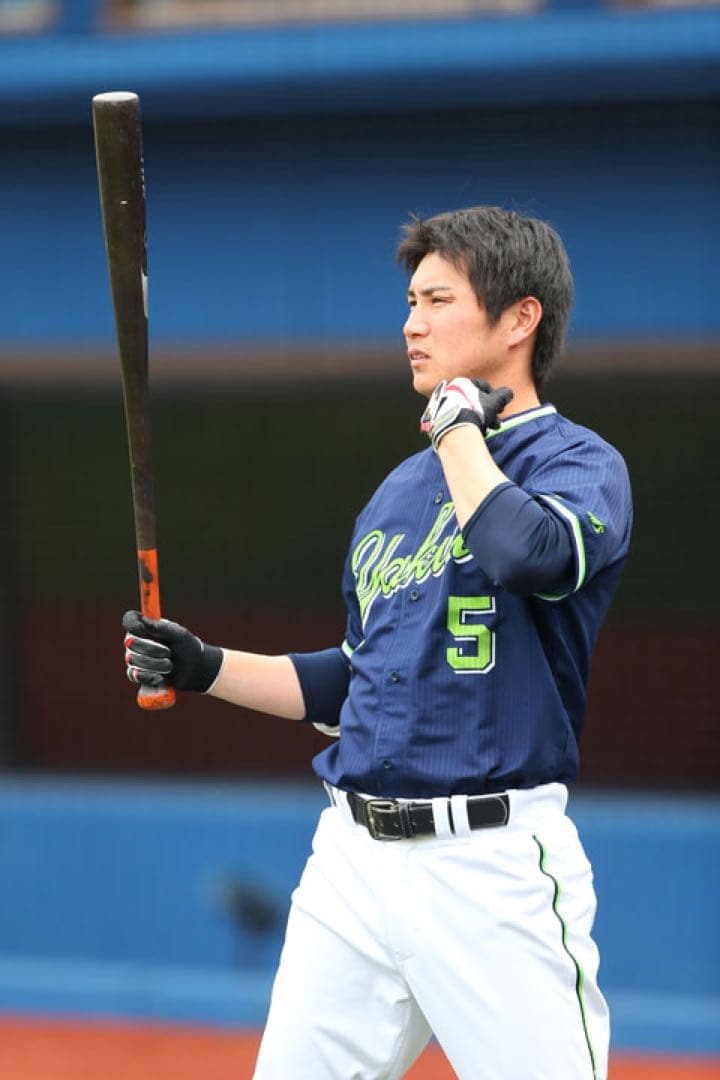 川端慎吾　ユニホーム　Ｍサイズ　ヤクルト　スワローズ　公式　正規品