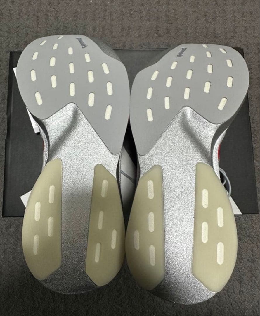 【新品未使用】アディダス アディゼロ EVO SL 23.5cm