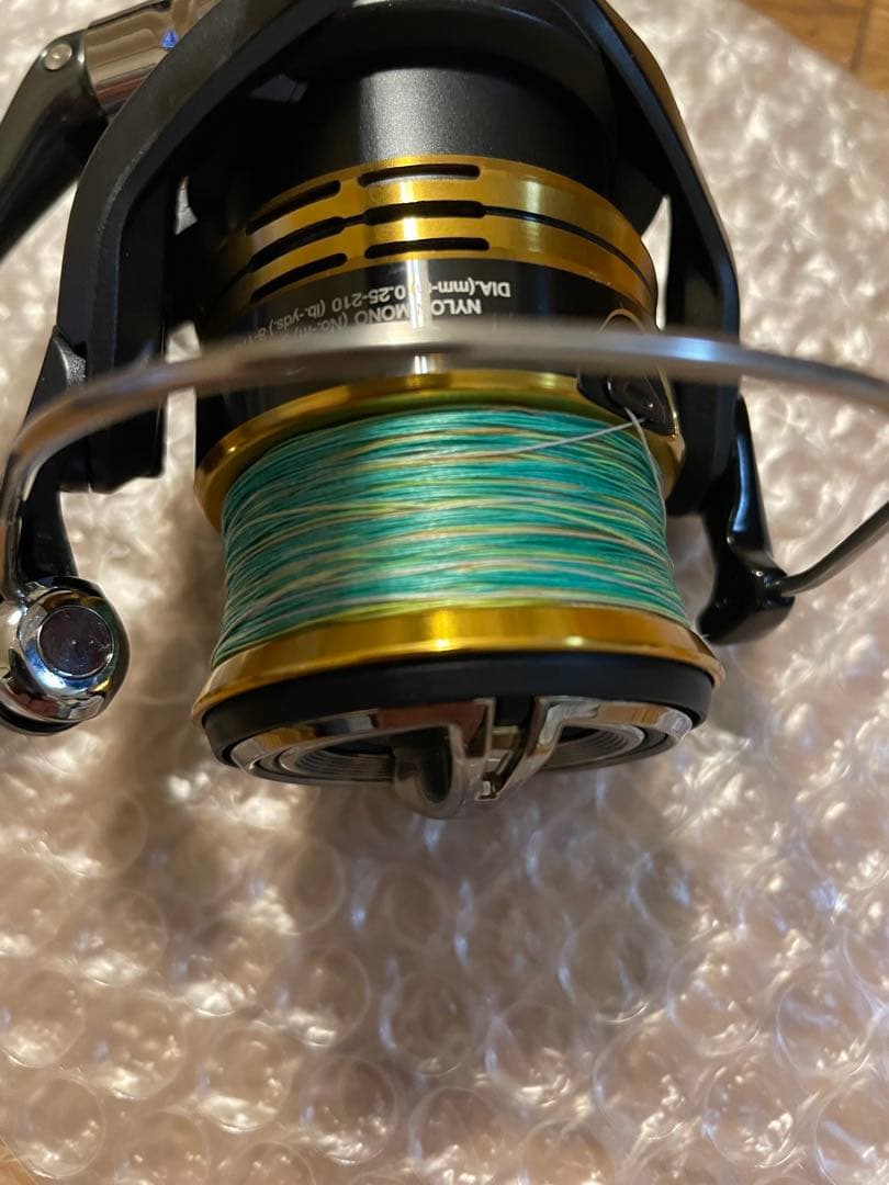 美品　シマノ　22 サハラ　SAHARA C3000