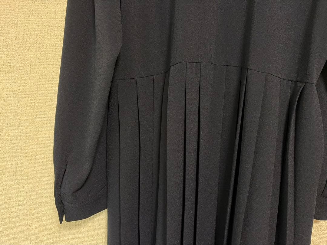 SHIPS any ジョーゼット プリーツ ロングワンピース ネイビー