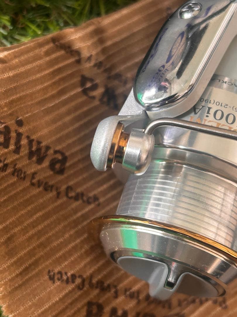 Daiwa EMBLEM-X 2500iA フィッシングリール