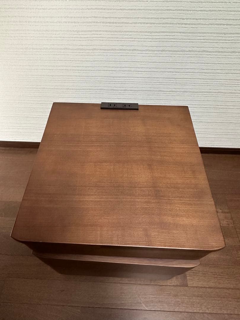 ベッドサイドチェスト①