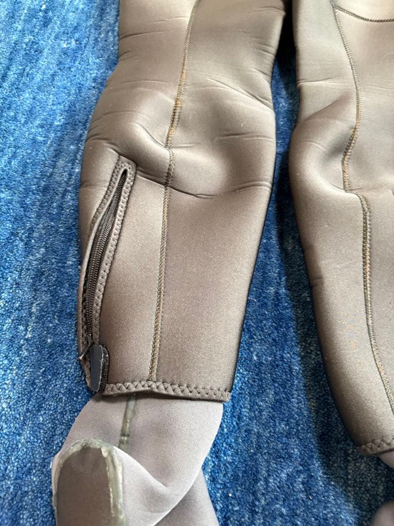 ☆ダイワ　ドライタイツ　鮎タイツ　PV-4004D35Ｖ☆美品✨