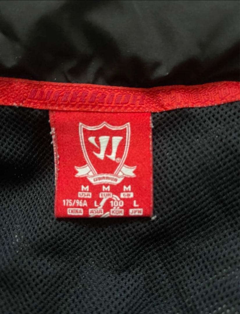 LFC リヴァプール Indonesia warrior ジャケット フードあり